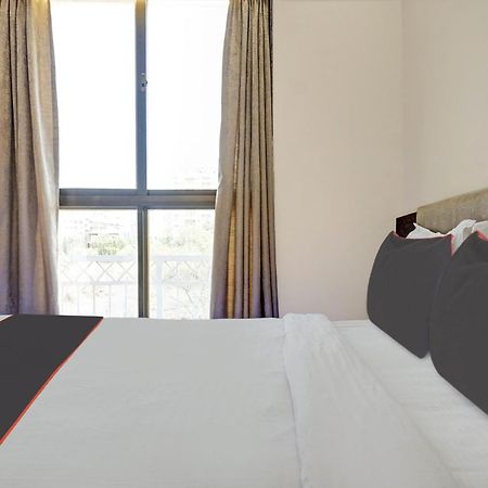Super Townhouse Poona Royal 호텔 Pimpri-Chinchwad 외부 사진